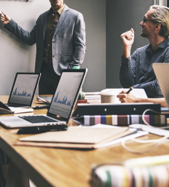 group-diverse-people-having-business-meeting